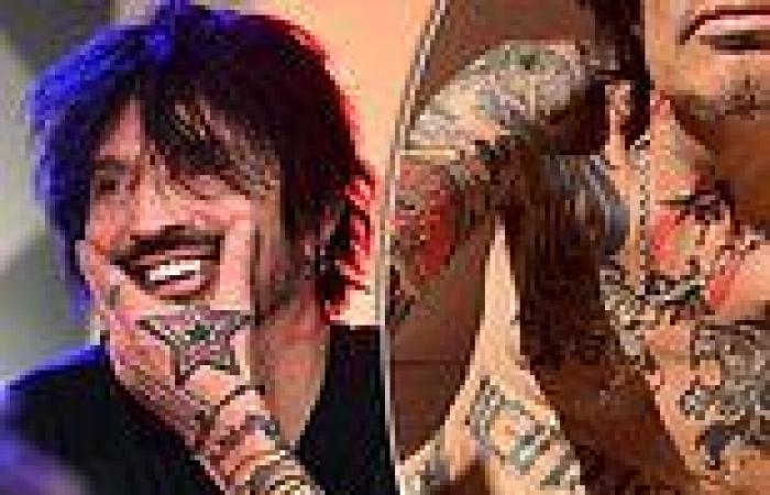 Sunday 11 September 2022 01:01 AM Tommy Lee announces he's joining OnlyFans by mooning Mötley Crüe fans at Las ... trends now