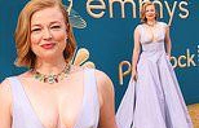 Tuesday 13 September 2022 05:58 AM Emmys 2022: Sarah Snook channels old Hollywood glamour in a plunging lavender ... trends now