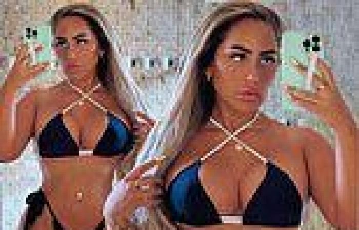 Tuesday 13 September 2022 08:59 PM Sophie Kasaei dons black halter neck bikini as she shows off results of breast ... trends now