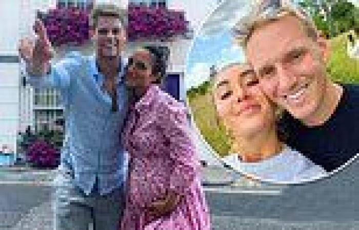 Thursday 15 September 2022 11:14 PM MIC's James Taylor and Maeva D'Ascanio spark wedding rivalry with Jamie Laing ... trends now