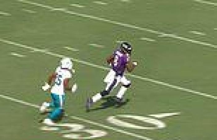 sport news NFL: Lamar Jackson torches Dolphins with 79-yard rushing TD as he creates ... trends now