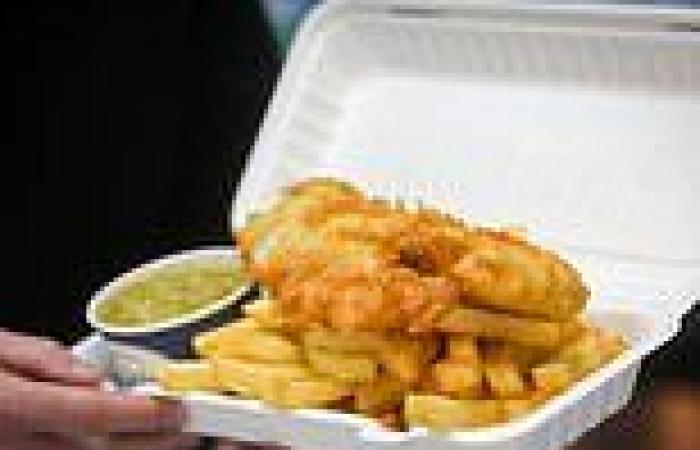 Friday 23 September 2022 08:05 PM Fish and chips could soar ABOVE £20 after Chancellor's lack of support in ... trends now