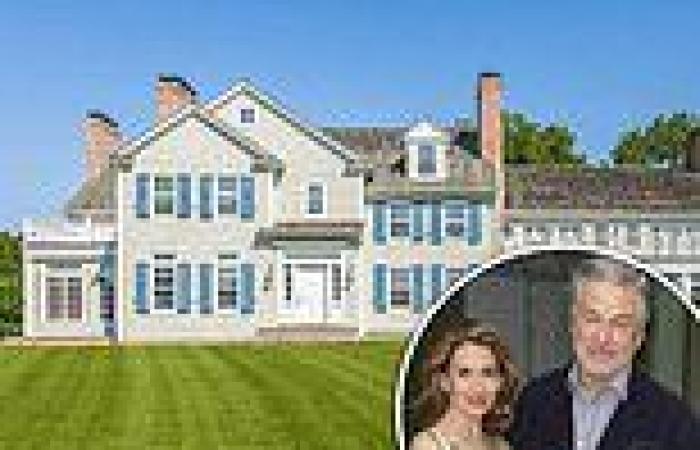 Friday 23 September 2022 08:14 PM Alec Baldwin lists his 10-acre Hamptons estate for $29million - TEN TIMES what ... trends now