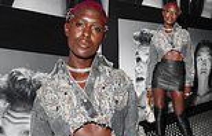 Friday 23 September 2022 07:47 PM Jodie Turner-Smith flashes her washboard abs at the Gucci show at Milan Fashion ... trends now