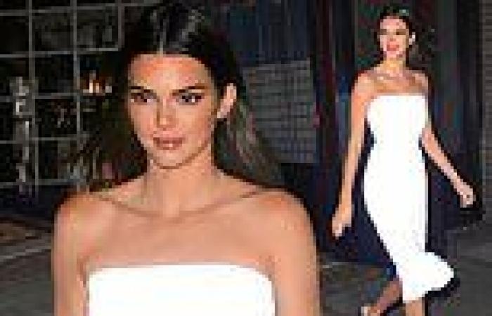 Friday 23 September 2022 04:47 AM Kendall Jenner glows in form-fitting reflective white dress as she heads to ... trends now