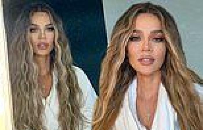 Monday 26 September 2022 06:35 PM Khloe Kardashian looks unrecognizable as she rocks mermaid hair in bts snap on ... trends now