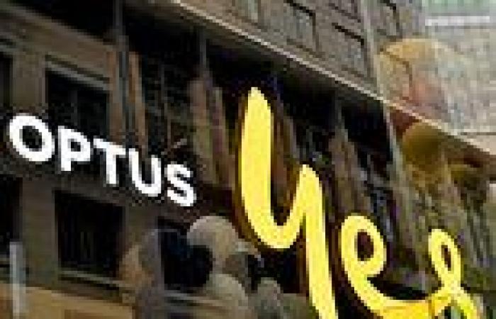 Monday 26 September 2022 01:20 AM Optus executive fails to answer questions about data breach that affects 11 ... trends now