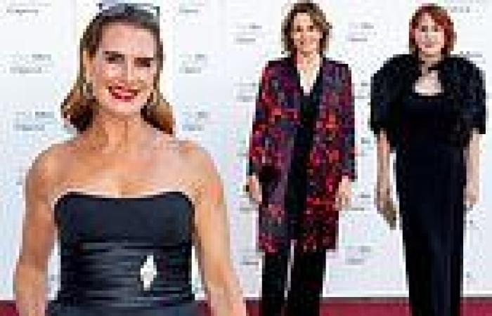 Wednesday 28 September 2022 08:14 AM Brooke Shields, Sigourney Weaver and Molly Ringwald lead star-studded red ... trends now