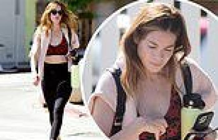 Friday 30 September 2022 04:02 PM Michelle Monaghan looks fit and relaxed as she showcases her toned tummy and ... trends now