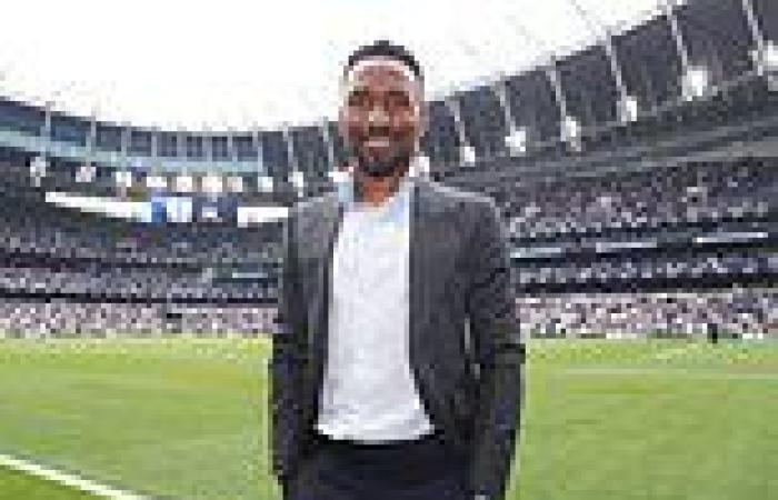 Saturday 1 October 2022 11:51 PM Nurse claims Jermain Defoe 'begged her for sex in back of his Range Rover' ... trends now