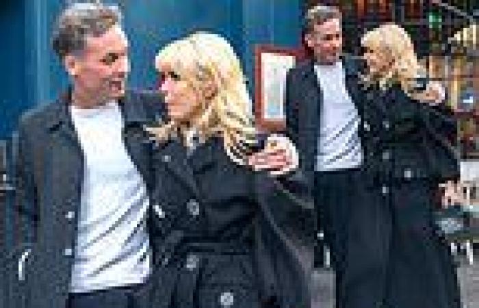 Saturday 1 October 2022 12:27 PM Paloma Faith cosies up to musician Pete Jolliffe as they stroll arm-in-arm ... trends now