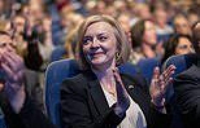 Tuesday 4 October 2022 07:48 AM Liz Truss faces Cabinet revolt on plan to cut benefits trends now