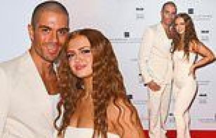 Tuesday 4 October 2022 06:00 PM Maisie Smith and Max George put on a very cosy display at the star-studded ... trends now