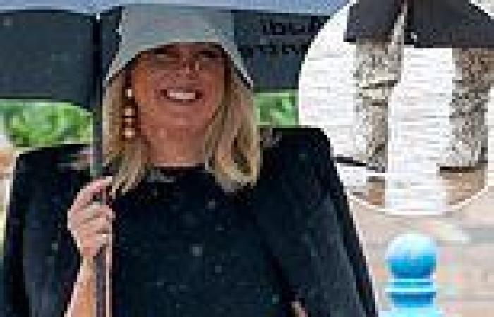 Wednesday 5 October 2022 07:12 AM Sam Armytage wears snakeskin boots for outing in rainy Sydney trends now