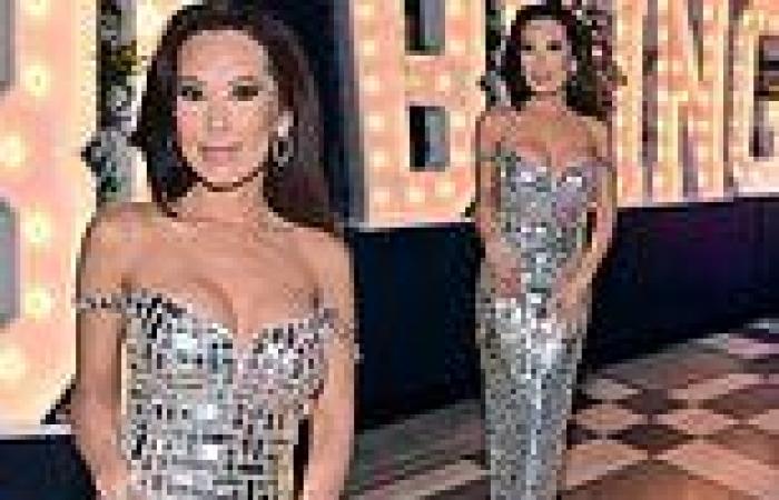 Thursday 6 October 2022 12:28 PM Bling Empire's Christine Alexandra Chiu dons a bedazzled silver gown at the ... trends now