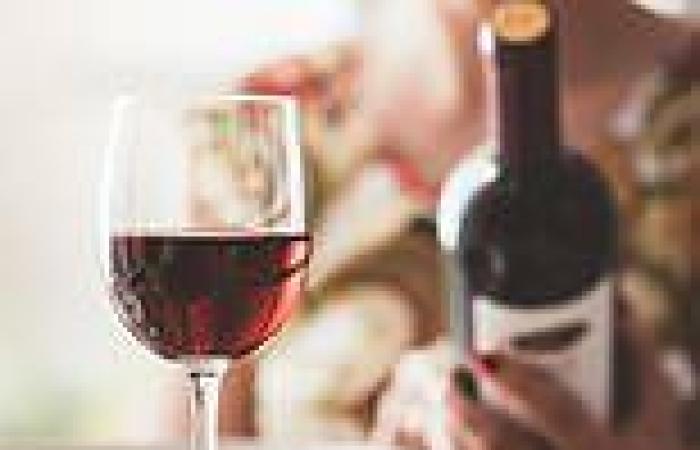 Wednesday 2 November 2022 08:10 PM Just ONE wine or beer a day can raise stroke risk by a FIFTH, research suggests trends now