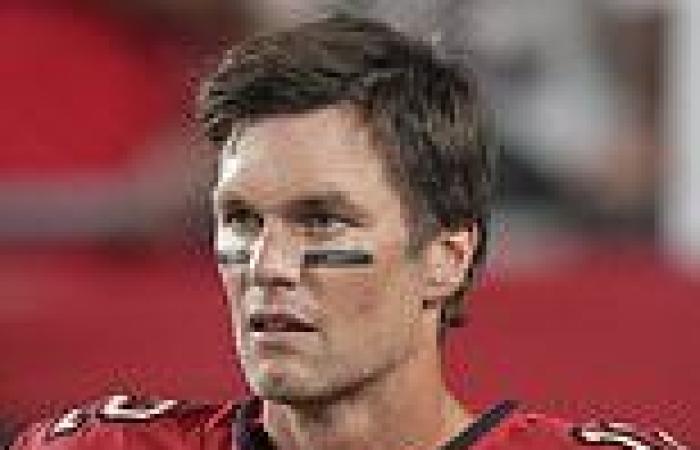sport news Los Angeles Rams vs. Tampa Bay Buccaneers - LIVE: Play-by-play action of Tom ... trends now