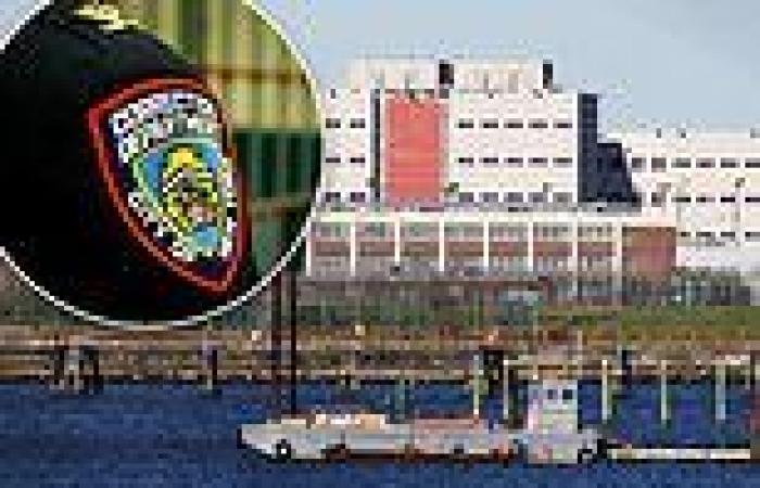 Thursday 10 November 2022 10:17 PM Engaged Rikers Island guards are charged after faking sick leave for a YEAR trends now