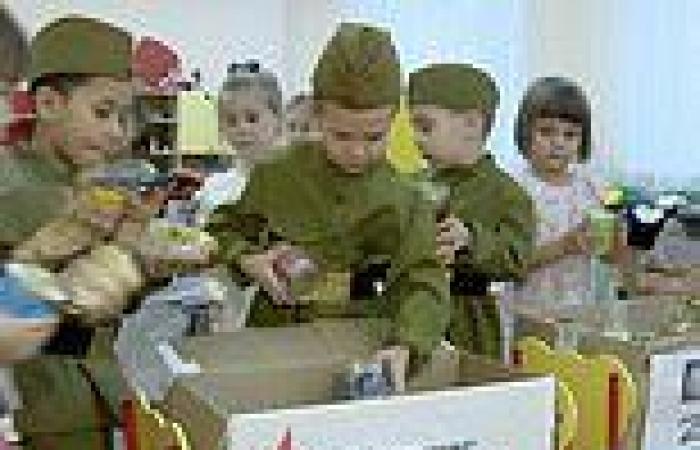 Wednesday 16 November 2022 08:56 AM Russian nursery children dress up in military fatigues in latest evidence of ... trends now
