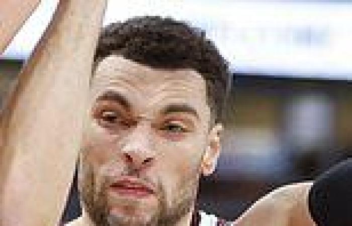 sport news Chicago Bulls forward Zach LaVine frustrated by his late benching, claims 'you ... trends now