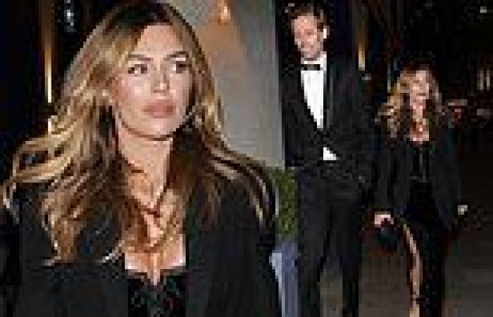 Tuesday 22 November 2022 08:20 PM Abbey Clancy and her husband Peter Crouch arrive at Global's Make Some Noise ... trends now