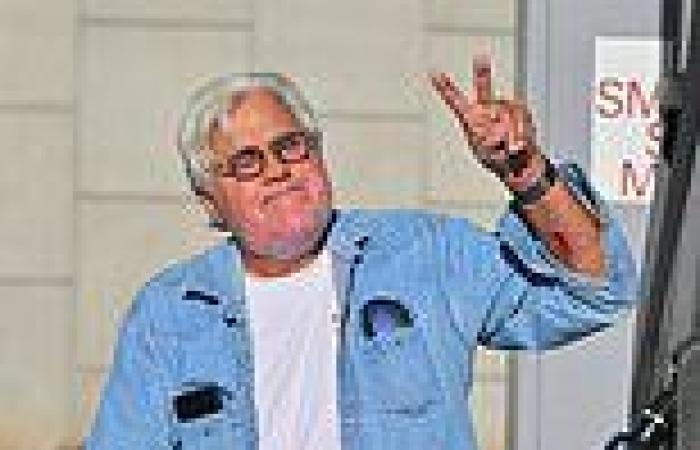 Wednesday 23 November 2022 10:53 PM Jay Leno, 72, to RETURN to the stage just days after sustaining third-degree ... trends now