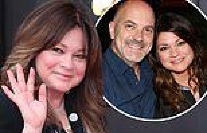 Thursday 24 November 2022 03:50 AM Still 'happily divorced'? Valerie Bertinelli has to pay ex Tom Vitale $2.2M trends now