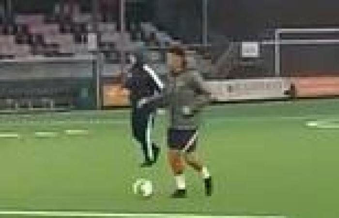 sport news Man Utd star Jadon Sancho enjoys private training at Dutch club OJC Rosmalen ... trends now