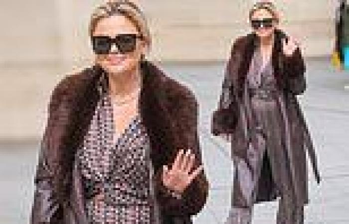 Saturday 26 November 2022 04:44 PM Emily Atack cuts a stylish figure in a printed co-ord and faux fur trim leather ... trends now