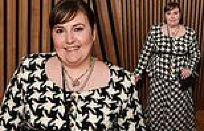 Lena Dunham looks chic in Houndstooth blouse and maxi skirt at BAFTA ... trends now