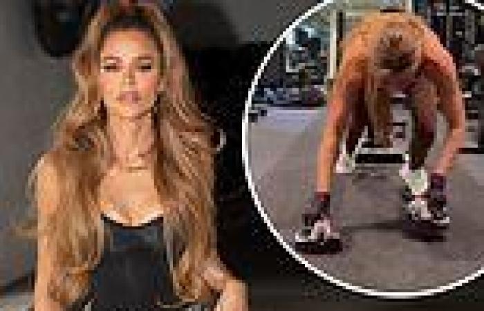 Khloe Kardashian - who weighs only 123lbs - claims to pull 'over 100lbs' of ... trends now