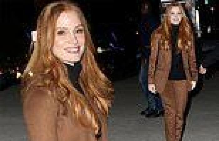 Jessica Chastain cuts casual chic figure in brown jacket and matching slacks ... trends now