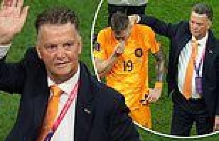 sport news Louis van Gaal insists he 'didn't lose one' of his 20 matches in his third ... trends now
