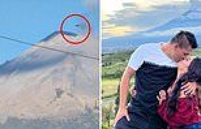 Photo of object appearing to be UFO over volcano goes viral in Mexico trends now
