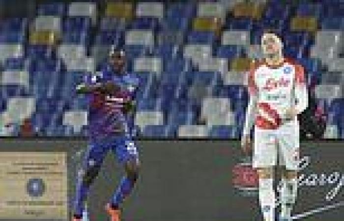 sport news Napoli 2-2 Cremonese (4-5 on pens): Serie A leaders crash out of the Coppa ... trends now