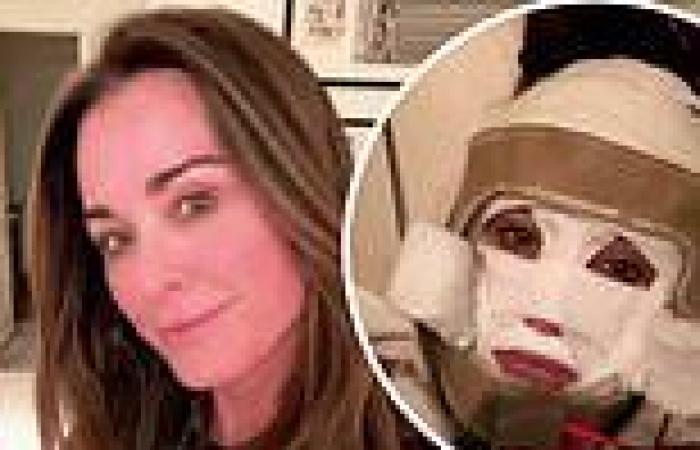 Kyle Richards undergoes an electric current facial to keep her looking 'as ... trends now