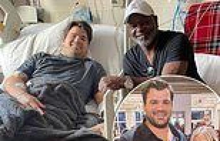 sport news Peyton Hillis: NFL legend Emmitt Smith pays a visit to ex-Browns star in ... trends now
