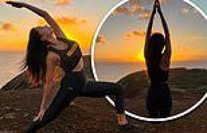 Nicole Scherzinger flashes her abs and shows off her flexibility in Hawaii trends now