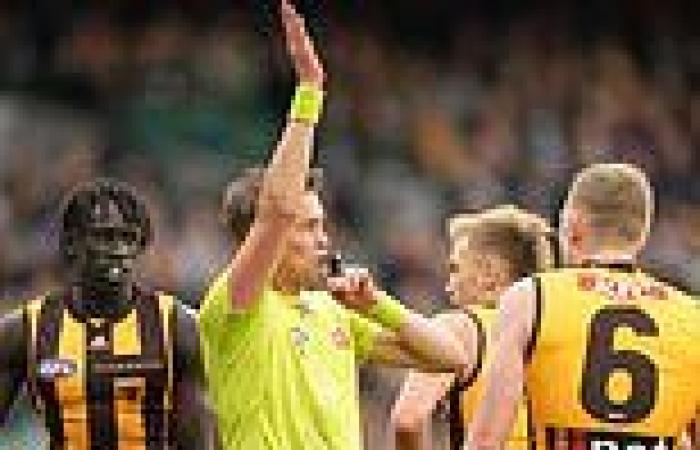 sport news Footy fans call for AFL to 'stop messing with the game' after more rule changes ... trends now
