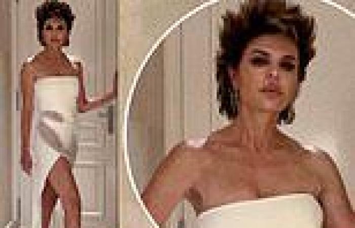 Lisa Rinna stuns in a strapless Mugler dress during Paris Fashion Week as she ... trends now