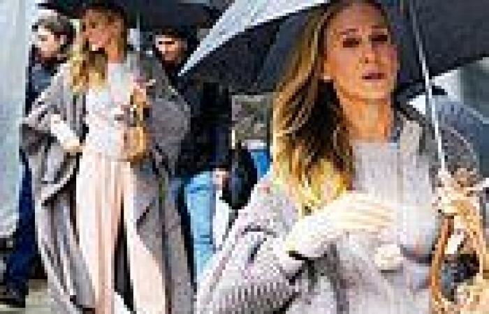 Sarah Jessica Parker cuts a stylish figure in neutral tones on set of And Just ... trends now