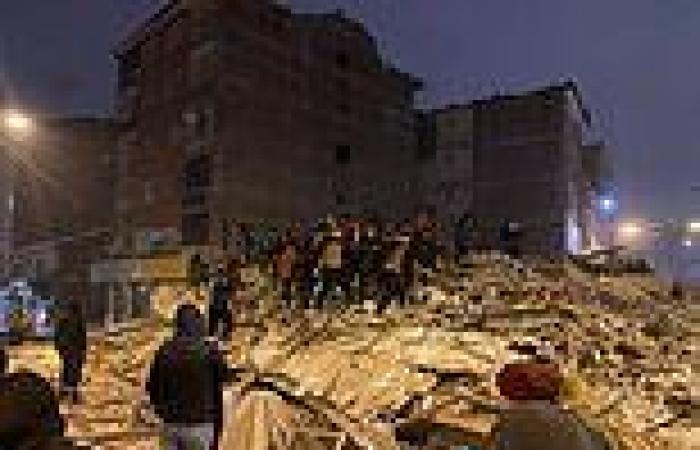 At least 10 people dead in Turkey earthquake as buildings collapse and windows ... trends now