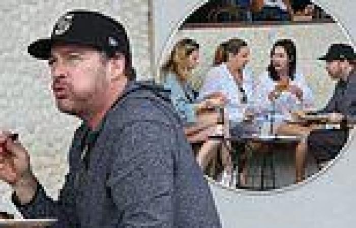 Harry Connick Jr. and his wife Jill sit in deck chairs and eat off their laps ... trends now