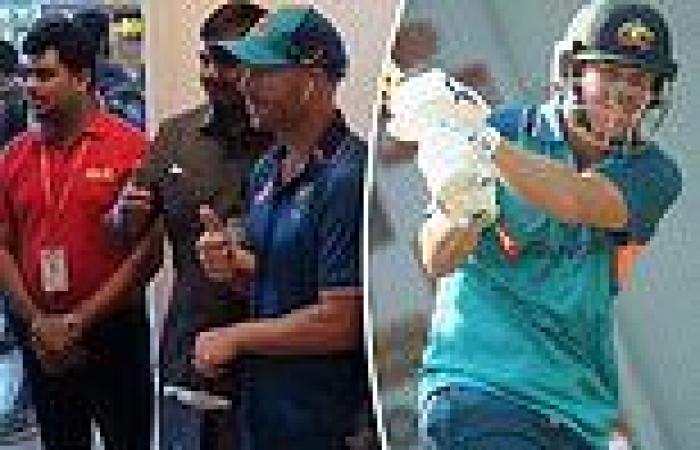 sport news Hilarious moment David Warner Indian airport  cricket fans selfies with Aussie ... trends now