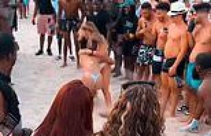 Bikini clad girls brawl alongside frat bros in booze-fueled Spring Break boxing trends now