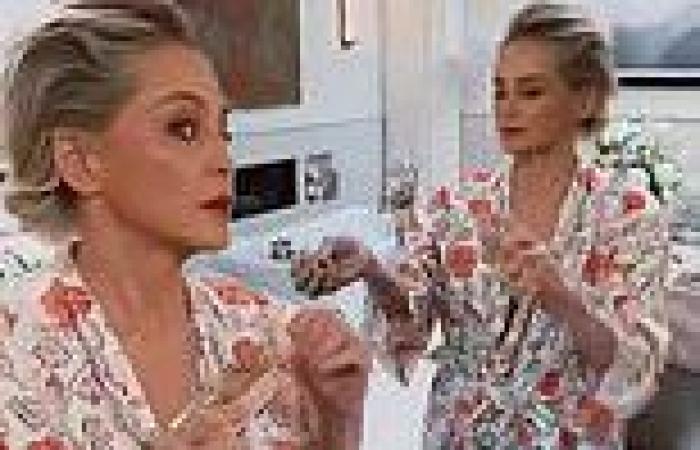 Sharon Stone, 65, gets all glammed up in her bathroom and spays herself with ... trends now