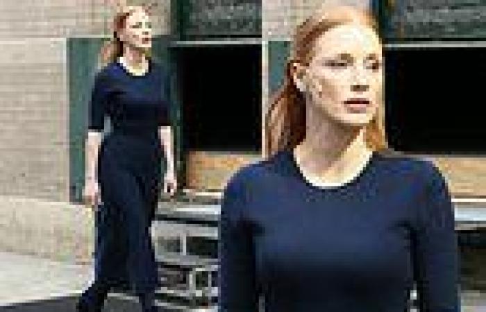 Jessica Chastain steps out in full costume after matinee performance of  A ... trends now