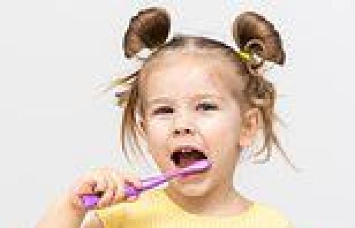Some British kids have never seen a TOOTHBRUSH, dentist claims trends now