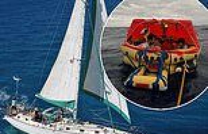 Sailboat crew left stranded in Pacific Ocean for 10 hours after their 44ft ship ... trends now