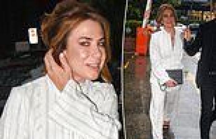 Kate Ritchie cuts an elegant figure in a white suit as she attends the MAFS ... trends now